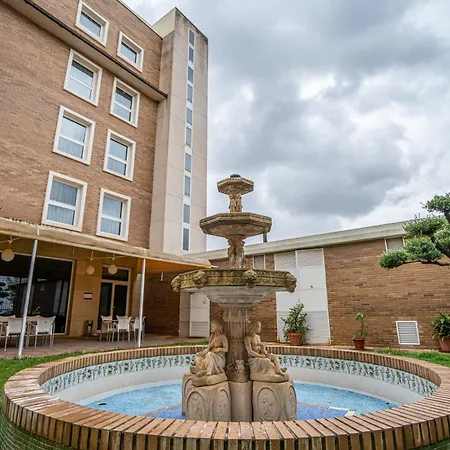 Bartos Hotel 4*