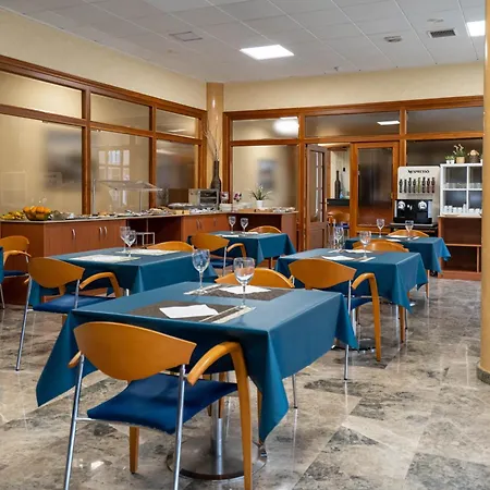 Bartos Hotel