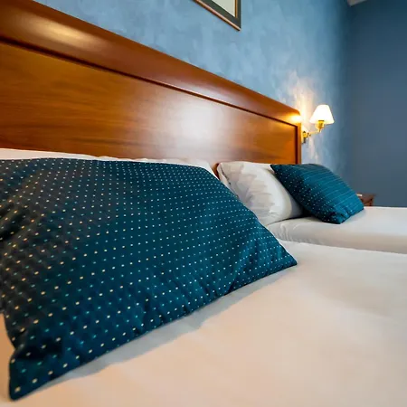 巴托斯酒店 酒店