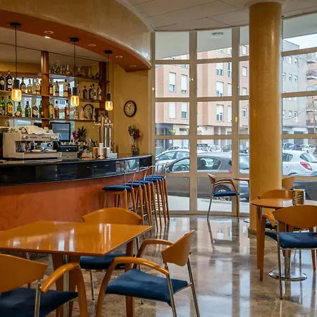Bartos Hotel