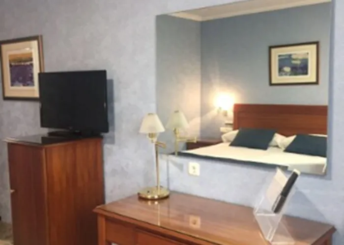 Hotel Bartos Almussafes