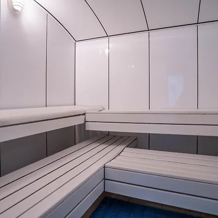 Hotel Bartos 4*